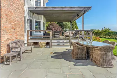 350 Laurel Way, Laurel, NY 11948 - Photo 31