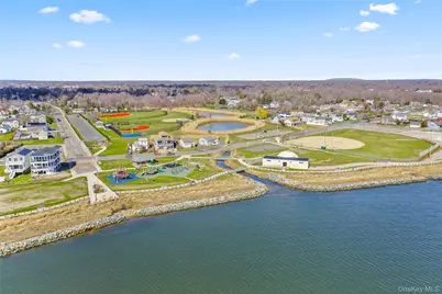 345 Durkee Lane, Patchogue, NY 11772 - Photo 47