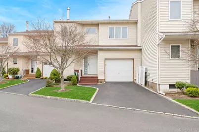140 Atlantic Avenue #419, Oceanside, NY 11572 - Photo 1