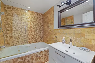 2 Hudson Street, Hastings on Hudson, NY 10706 - Photo 23