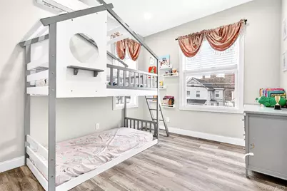 240 S 10th Avenue, Mount Vernon, NY 10550 - Photo 21