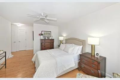 269-10 Grand Central Parkway #15L, Floral Park, NY 11005 - Photo 27