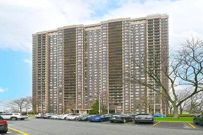 269-10 Grand Central Parkway #15L, Floral Park, NY 11005 - Photo 1