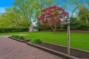 99 Wexford Dr, Oakdale, NY 11769 - Photo 25