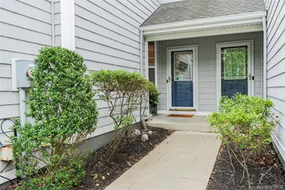 126 Hudson Pointe Drive, Poughkeepsie, NY 12601 - Photo 5