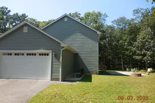 230 Expressway Dr N, Medford, NY 11763 - Photo 5