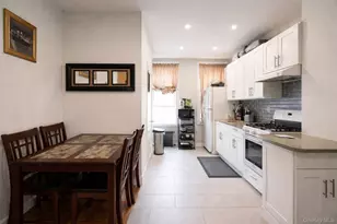 70-37 72nd Pl, Glendale, NY 11385 - Photo 7