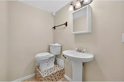 1 Merrywood Road, Wappingers Falls, NY 12590 - Photo 35