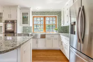 350 Eastwood Dr, Cutchogue, NY 11935 - Photo 9