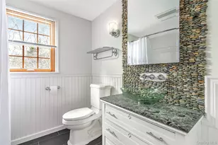 350 Eastwood Dr, Cutchogue, NY 11935 - Photo 19