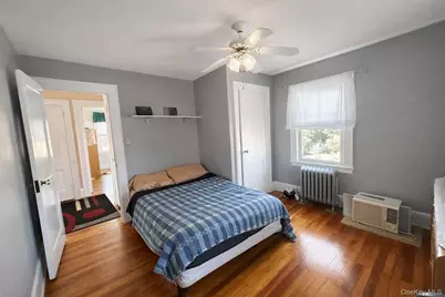 60 Lloyd Avenue, Lynbrook, NY 11563 - Photo 17