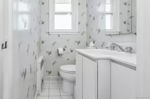 59 Jamaica Ave, Plainview, NY 11803 - Photo 15