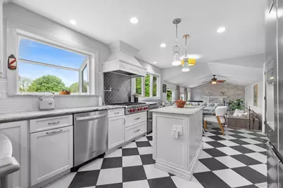 76 Eleanor Drive, Mahopac, NY 10541 - Photo 5