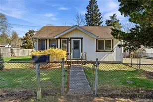 10 Howe St, Huntington Station, NY 11746 - Photo 3