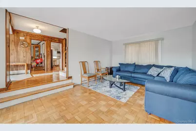 51 Wexford Drive, Oakdale, NY 11769 - Photo 7