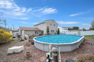 51 Wexford Dr, Oakdale, NY 11769 - Photo 29