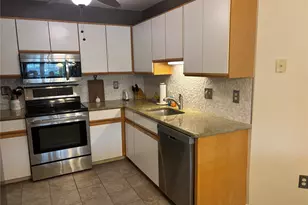 131 Elmcrest Dr, Fishkill, NY 12524 - Photo 17