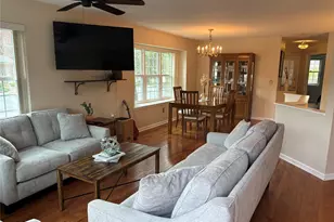 131 Elmcrest Dr, Fishkill, NY 12524 - Photo 13