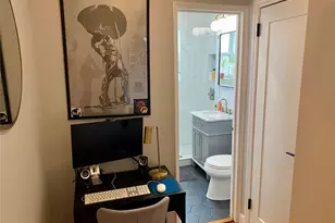 22 Mulford Pl, Hempstead, NY 11550 - Photo 11