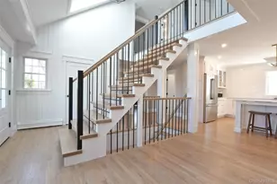 102 Longfellow Ln, Port Jefferson, NY 11777 - Photo 7