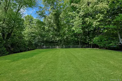 20 Robbins Road, Pleasantville, NY 10570 - Photo 37