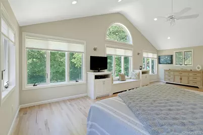 20 Robbins Road, Pleasantville, NY 10570 - Photo 19