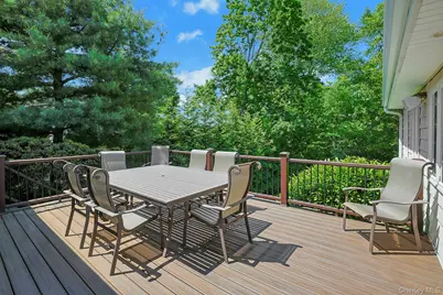 20 Robbins Road, Pleasantville, NY 10570 - Photo 17