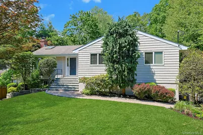 20 Robbins Road, Pleasantville, NY 10570 - Photo 1