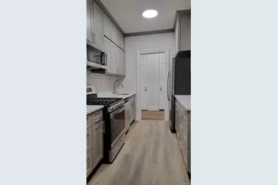 3458 90th Street #R5, Jackson Heights, NY 11372 - Photo 3