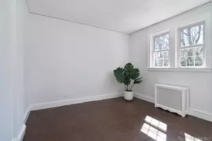 22 Burkewood Rd, Mount Vernon, NY 10552 - Photo 15