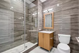 100 Garvies Point Rd, Glen Cove, NY 11542 - Photo 25