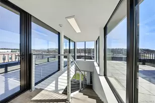 100 Garvies Point Rd, Glen Cove, NY 11542 - Photo 27