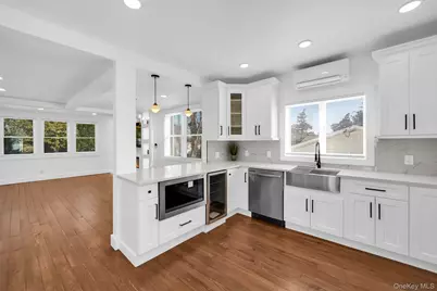 159 Rosewood Road, Kings Park, NY 11754 - Photo 11