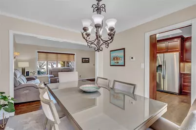 421 Grand Boulevard, Massapequa Park, NY 11762 - Photo 9