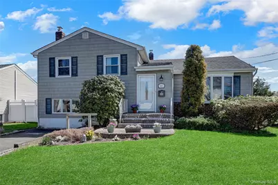 421 Grand Boulevard, Massapequa Park, NY 11762 - Photo 1