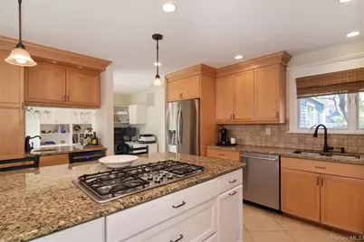 153 Fieldpoint Drive, Irvington, NY 10533 - Photo 11