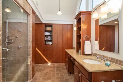 153 Fieldpoint Drive, Irvington, NY 10533 - Photo 19