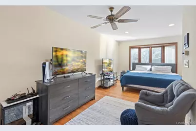 209 S Ocean Avenue, Bayport, NY 11705 - Photo 17