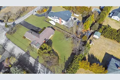 209 S Ocean Avenue, Bayport, NY 11705 - Photo 31