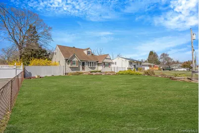 842 Greenlawn Avenue, Islip Terrace, NY 11752 - Photo 1