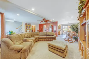 842 Greenlawn Ave, Islip Terrace, NY 11752 - Photo 7