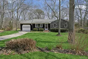 4 Columbine Ave S, Hampton Bays, NY 11946 - Photo 39