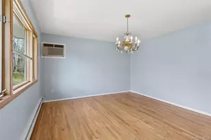 4 Columbine Ave S, Hampton Bays, NY 11946 - Photo 5