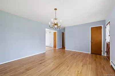 4 Columbine Avenue S, Hampton Bays, NY 11946 - Photo 29