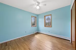 4 Columbine Ave S, Hampton Bays, NY 11946 - Photo 27