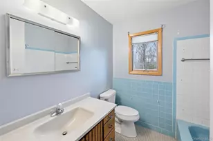 4 Columbine Ave S, Hampton Bays, NY 11946 - Photo 25