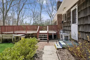 4 Columbine Ave S, Hampton Bays, NY 11946 - Photo 41