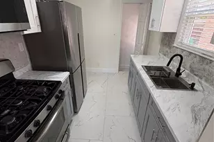 13 Parkview Pl, Malverne, NY 11565 - Photo 3