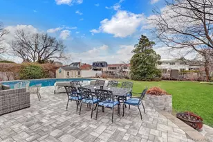 197 Blackheath Rd, Long Beach, NY 11561 - Photo 29