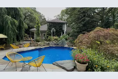 31 W Meadow Road, Setauket, NY 11733 - Photo 25